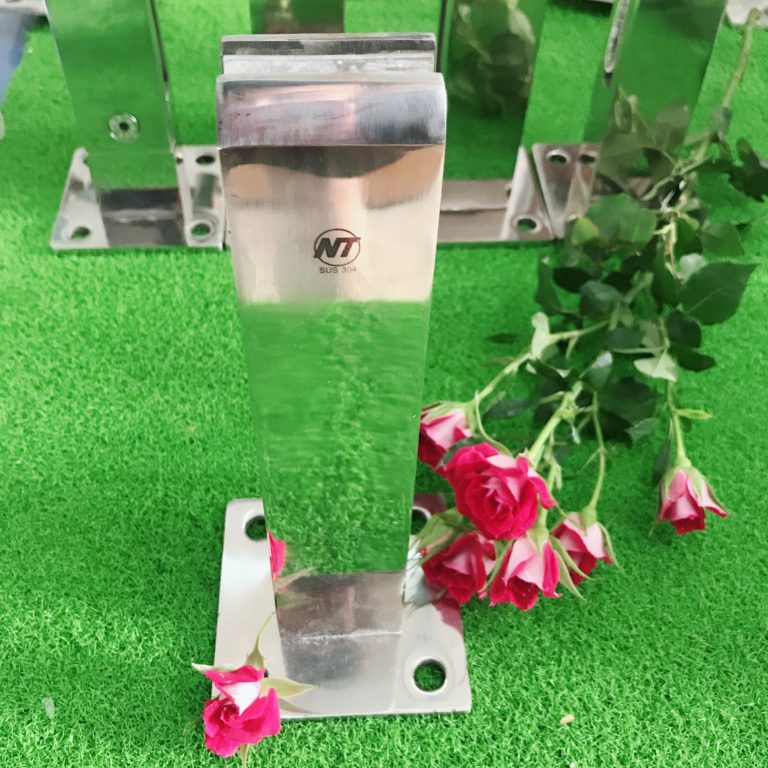TRỤ NGÀM BẮT KÍNH
