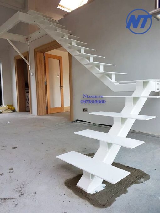 CẦU THANG XƯƠNG CÁ 01